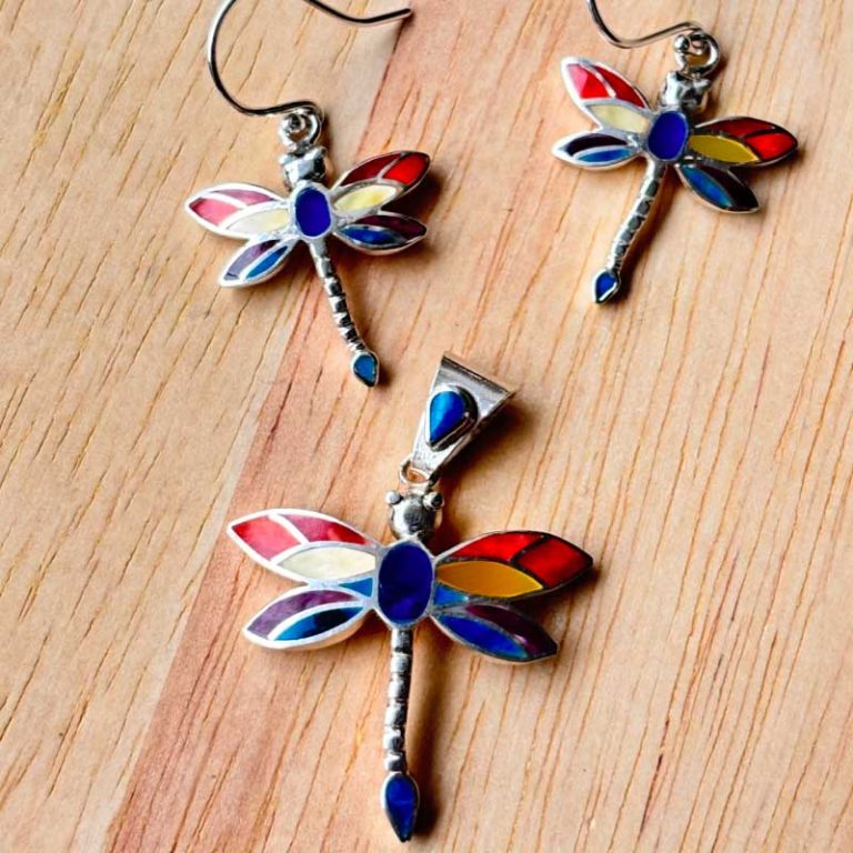 Set de Aretes y Dije de Libélula Ayni en Plata Ley 950