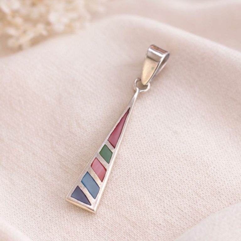 Dije Colgante Mosaico Andino en Plata ley 950 | Geometría Colorida y Estela