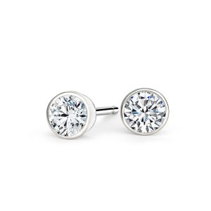 Aretes Punto de Luz 5mm en Plata Ley 925 | Brillo Minimalista Classic Zircón