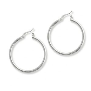 Alternative view of Argollas atemporales Lisas de 2.5 cm en Plata Ley 925 | Aros medianos de Plata Pulida | Joyería de Tendencia Atemporal
