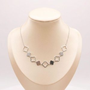 Collar Estilo Van Cleef en Plata Ley 925 | Gargantilla de Lujo con Tréboles