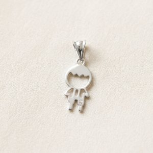 Alternative view of Dije Silueta de Niño en Plata Ley 925 | Colgante de Niño Calado para Mamá y Papá